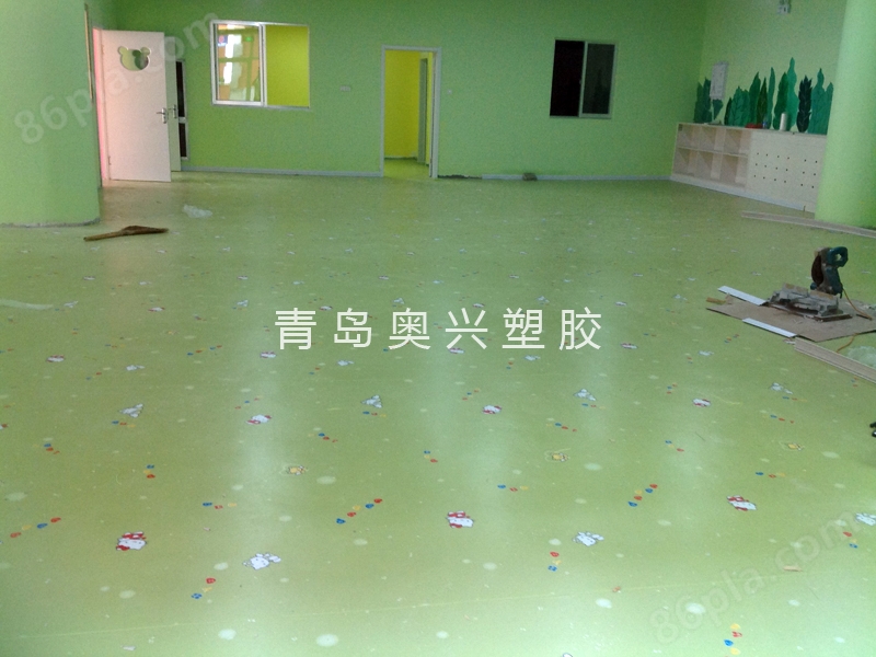 环保PVC塑胶地板