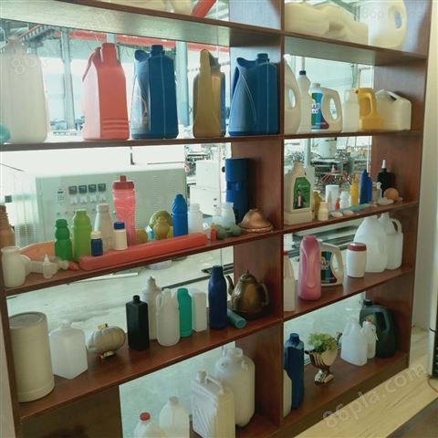 沧州尿素桶吹塑机厂家/生产塑料桶设备公司