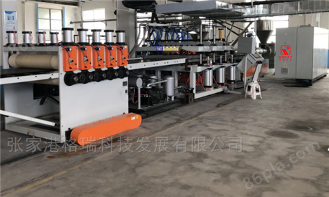 SJ120/35中空塑料建筑模板生产线